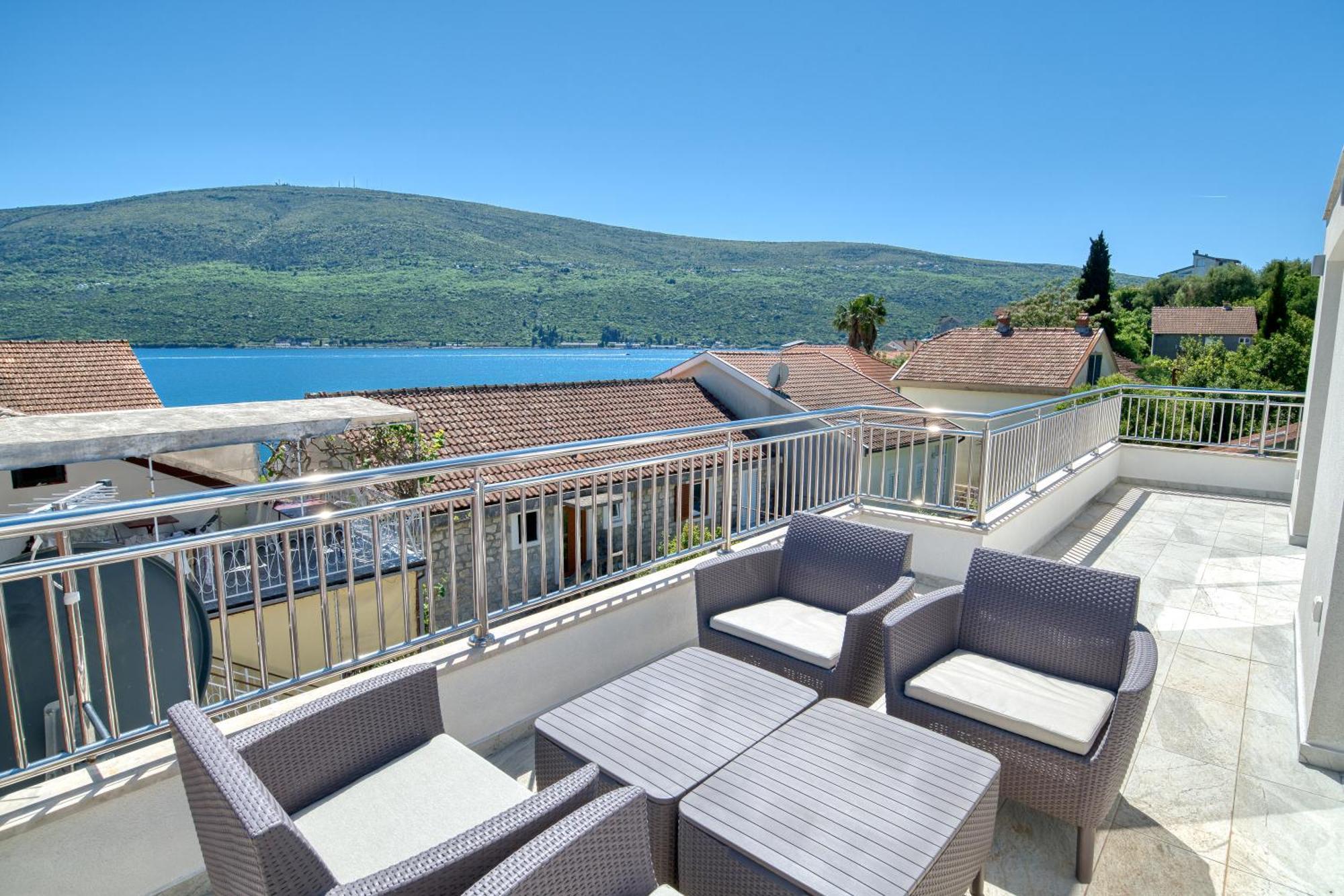 Apartments Ljubica Herceg Novi Exteriér fotografie