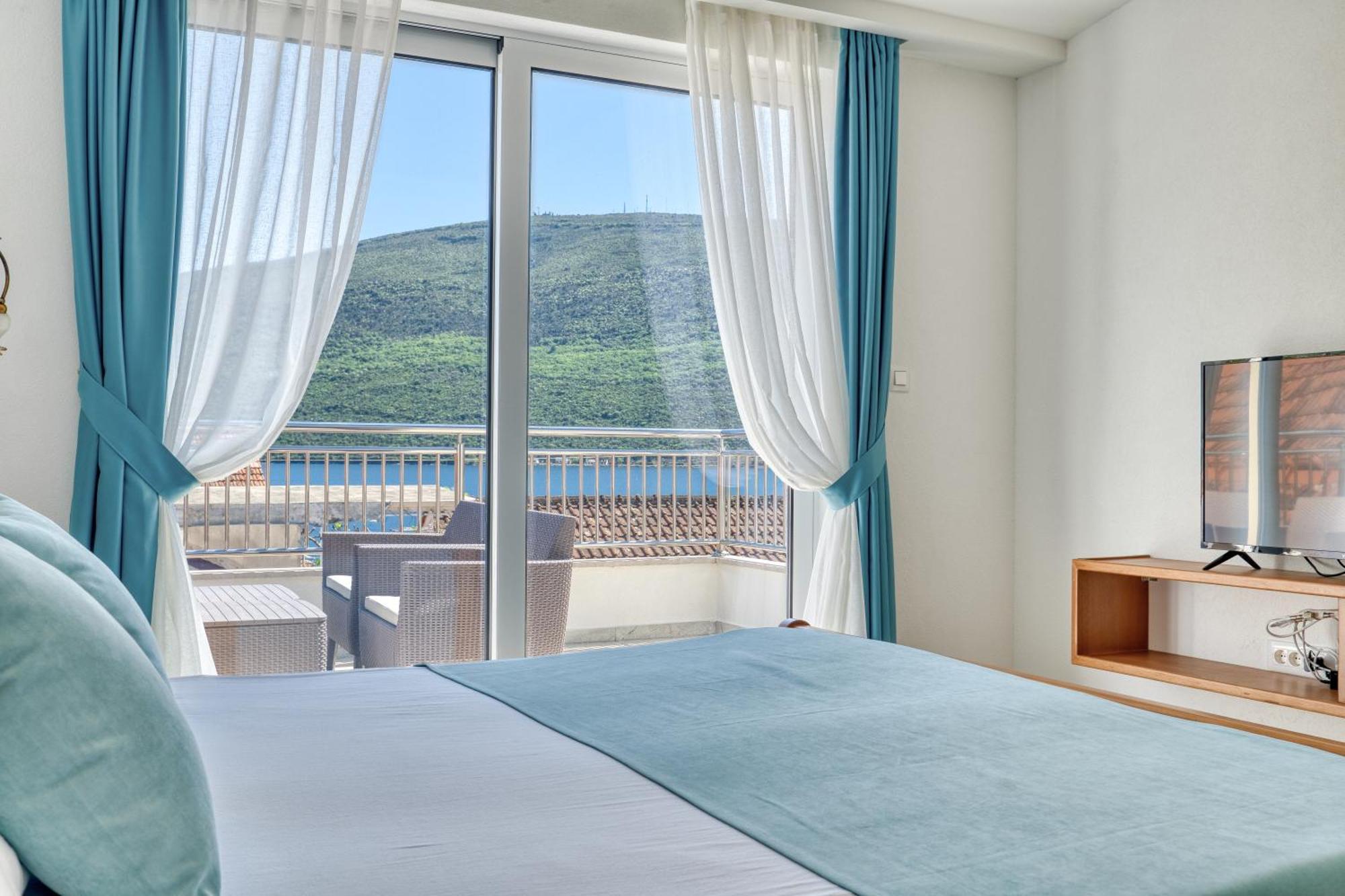 Apartments Ljubica Herceg Novi Exteriér fotografie